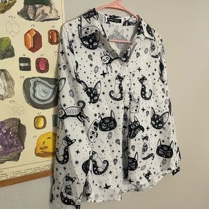 Cat button down collared shirt